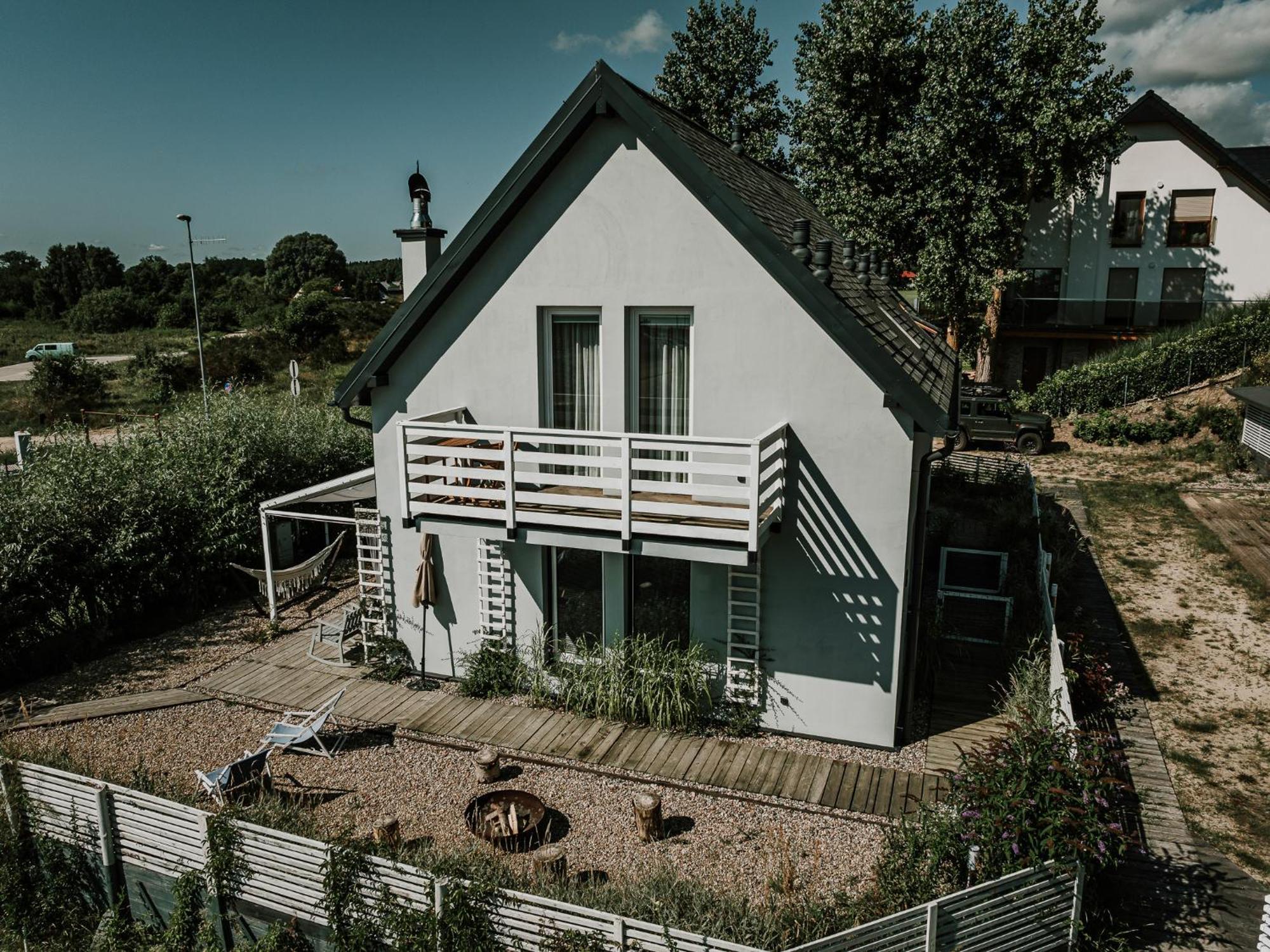 Male Letnisko Oslonino, Artystyczne Przy Plazy Holiday home *
