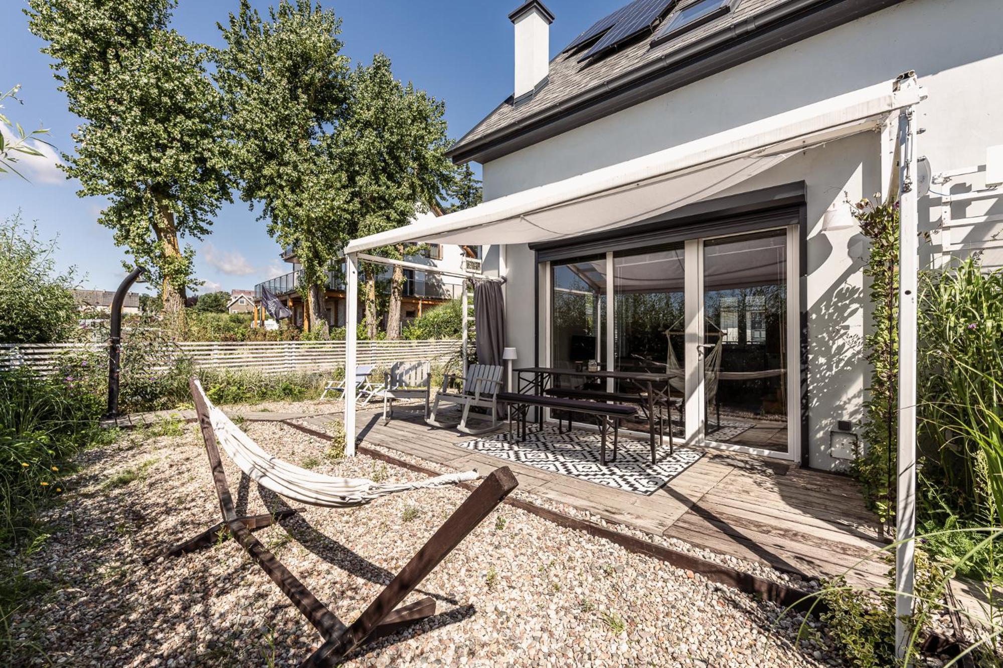 Male Letnisko Oslonino, Artystyczne Przy Plazy Holiday home *
